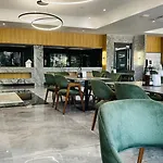 Готель Atliman
