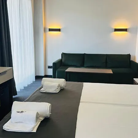 Hotel Atliman 4*